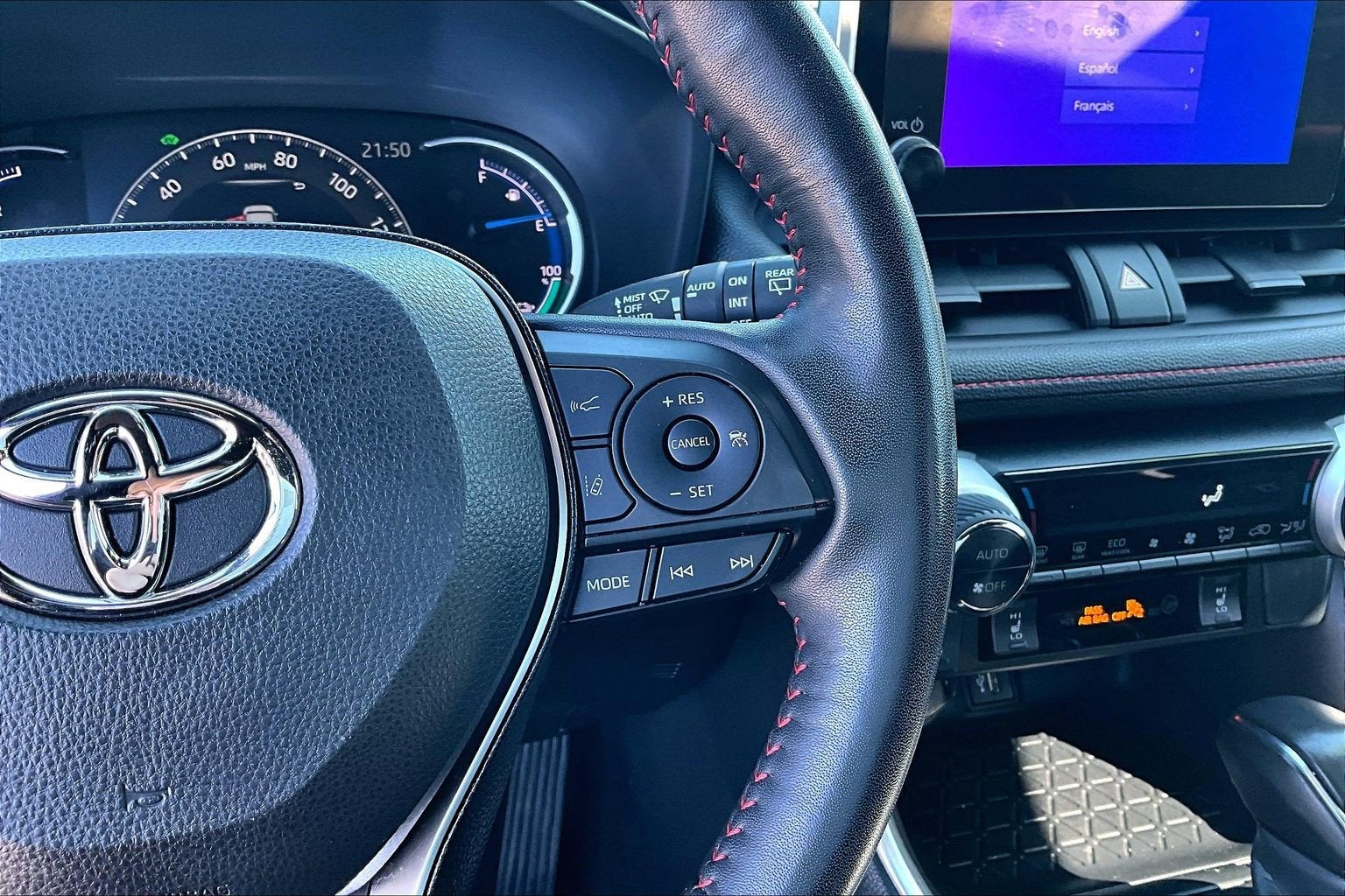 2024 Toyota RAV4 Prime SE