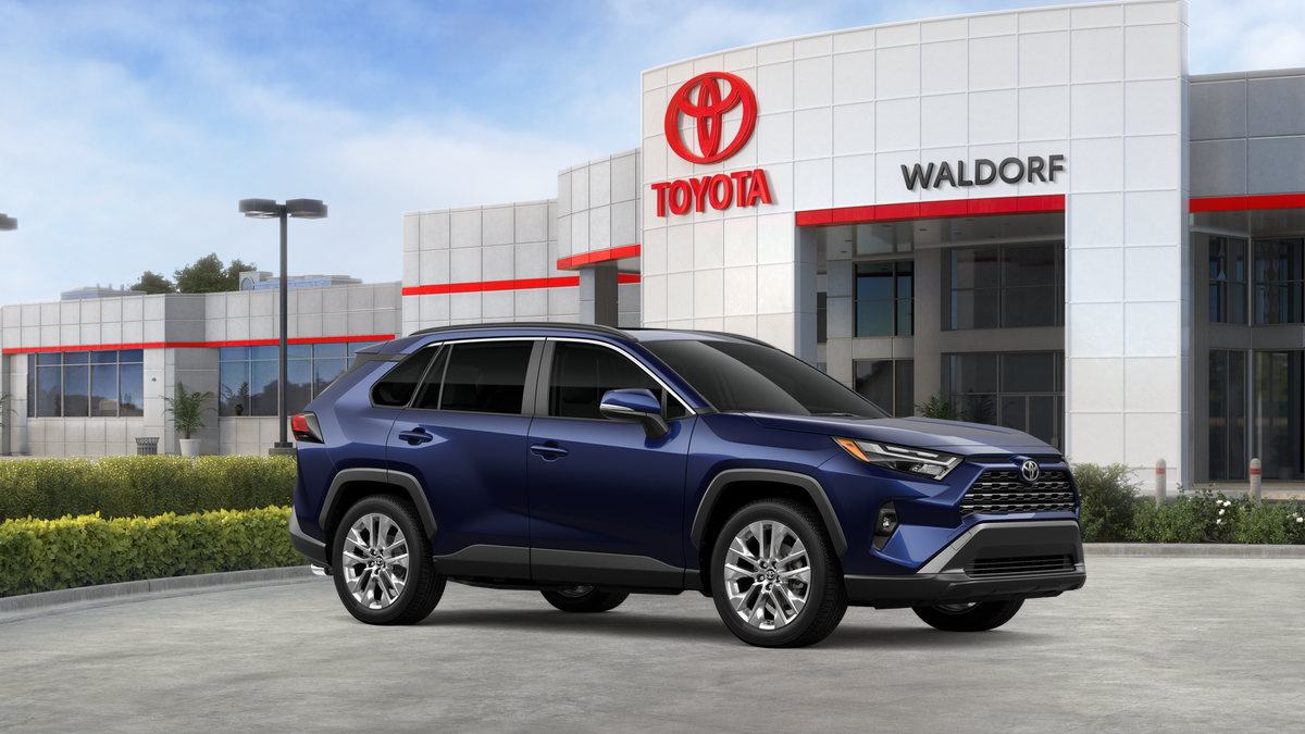 2025 Toyota RAV4 XLE Premium