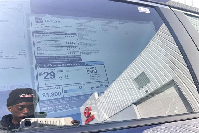 2025 Toyota RAV4 XLE Premium