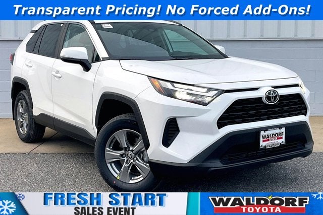 2025 Toyota RAV4 XLE