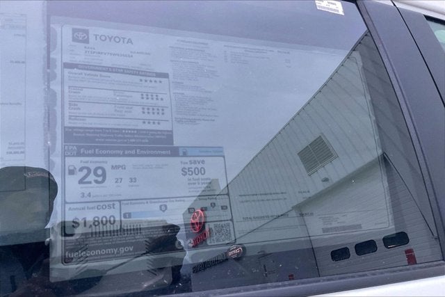 2025 Toyota RAV4 XLE