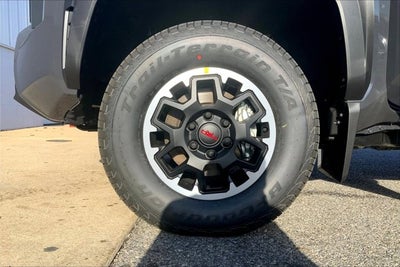 2025 Toyota Tacoma TRD Off-Road