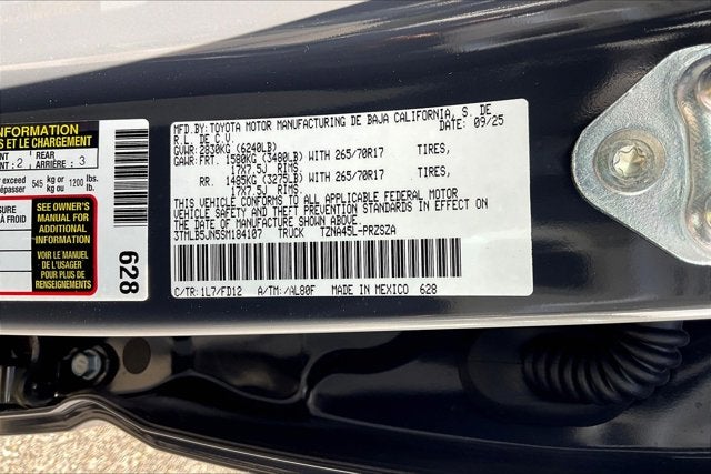 2025 Toyota Tacoma TRD Off-Road