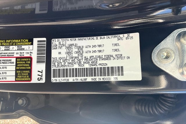 2025 Toyota Tacoma SR5