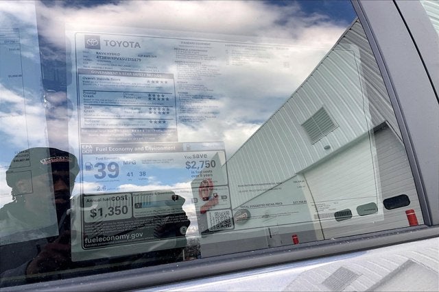 2025 Toyota RAV4 Hybrid XLE