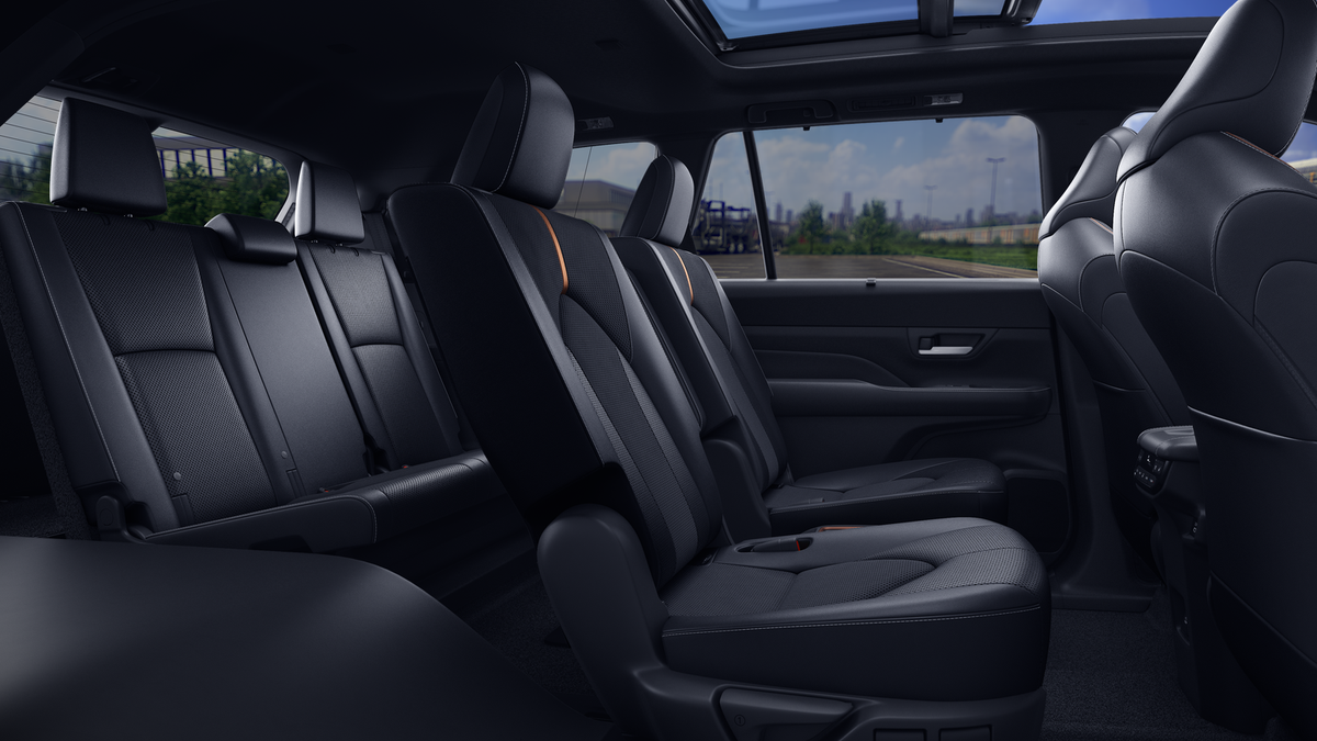 2026 Toyota Grand Highlander Hybrid MAX Platinum