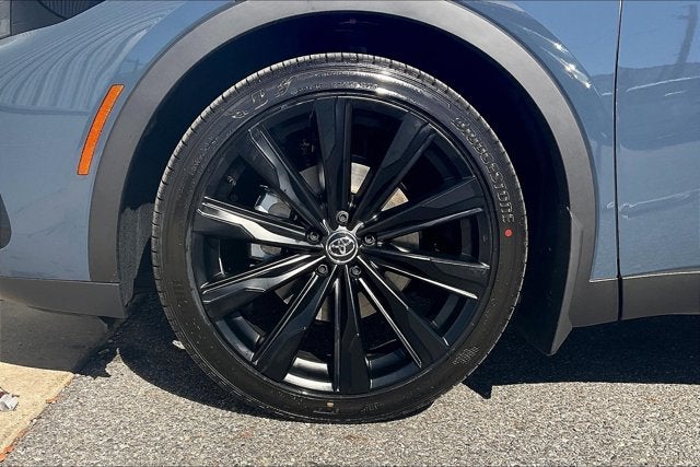 2026 Toyota Toyota Crown Nightshade