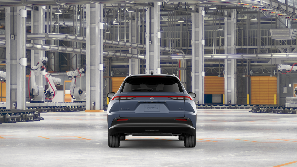 2026 Toyota Toyota Crown Signia XLE