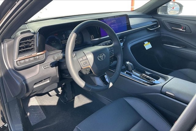 2026 Toyota Toyota Crown Signia XLE