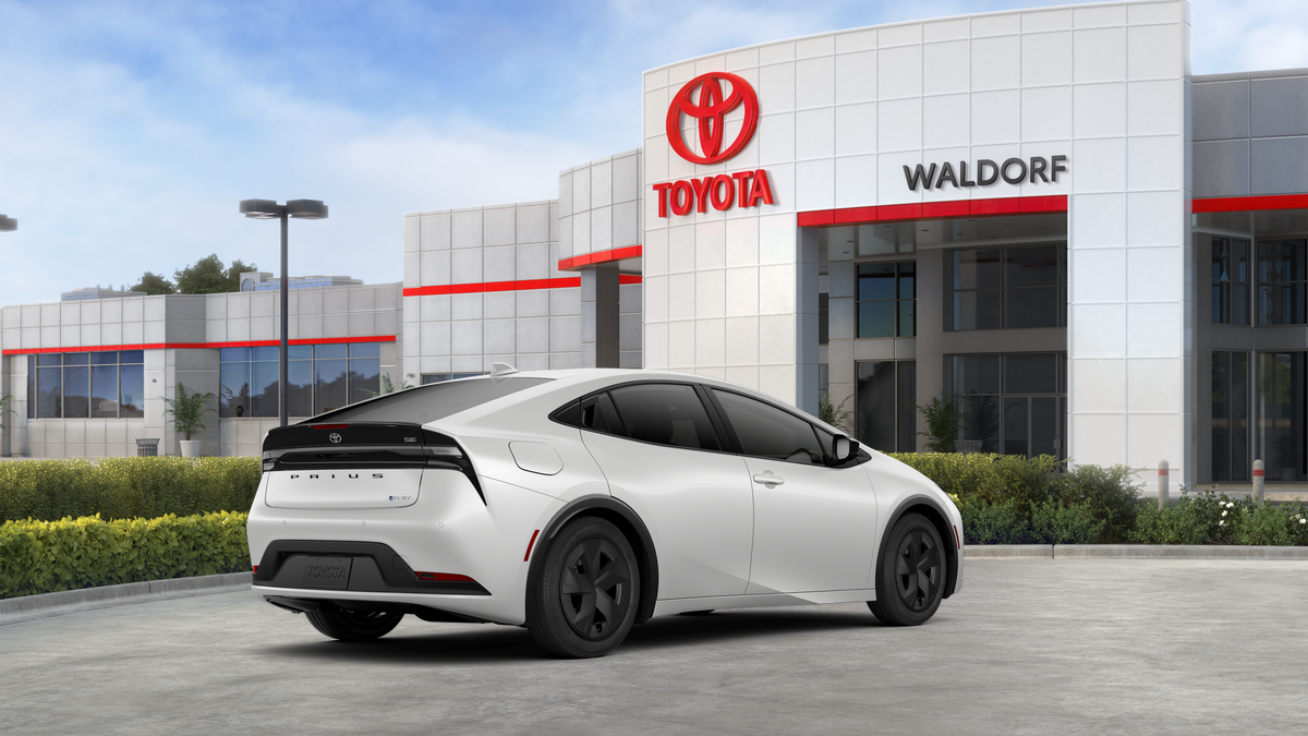 2026 Toyota Prius Plug-in Hybrid SE