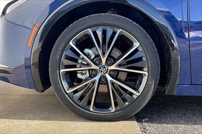 2026 Toyota Prius XLE AWD