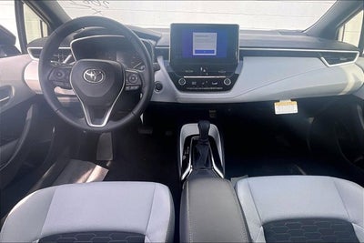 2026 Toyota Corolla Hatchback SE