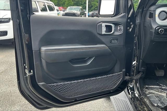 2024 Jeep Wrangler 4-Door Sahara 4x4