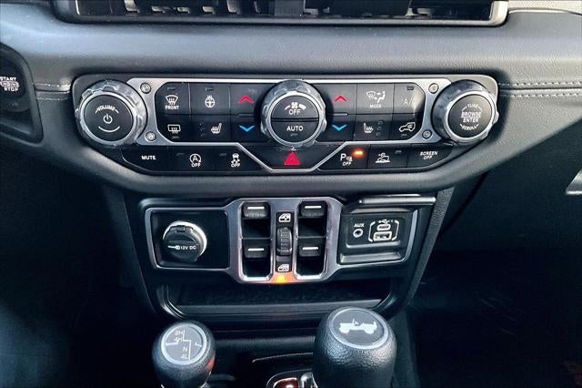 2024 Jeep Wrangler 4-Door Sahara 4x4