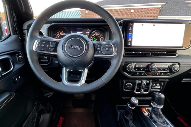 2024 Jeep Wrangler 4-Door Sahara 4x4