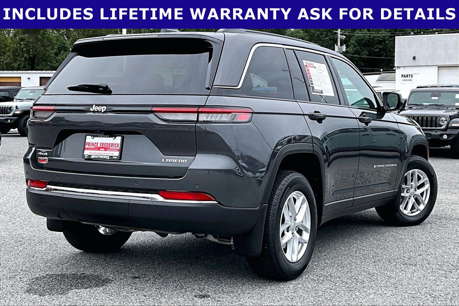 2025 Jeep Grand Cherokee Laredo X 4x4
