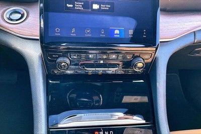 2025 Jeep Grand Cherokee Summit 4x4