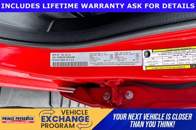 2025 RAM 1500 Big Horn Crew Cab 4x4 6'4' Box