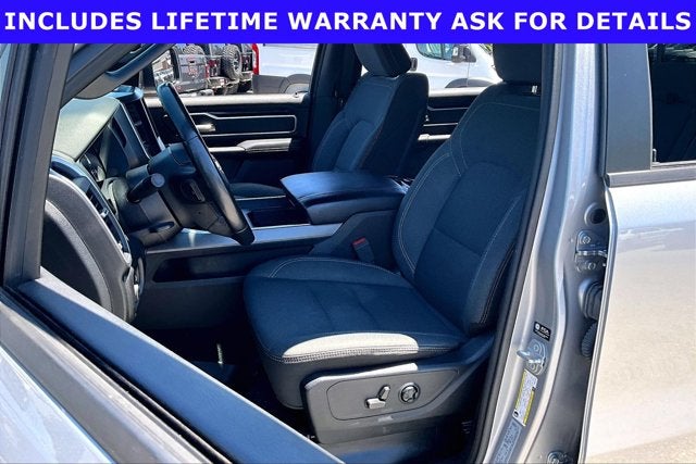 2021 RAM 1500 Big Horn Crew Cab 4x4 5'7' Box