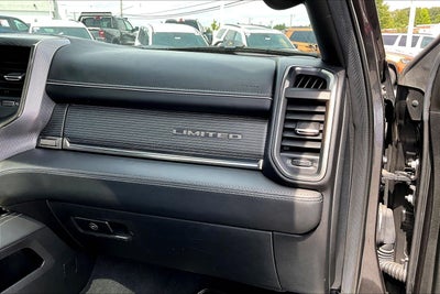2019 RAM 1500 Limited Crew Cab 4x4 5'7' Box