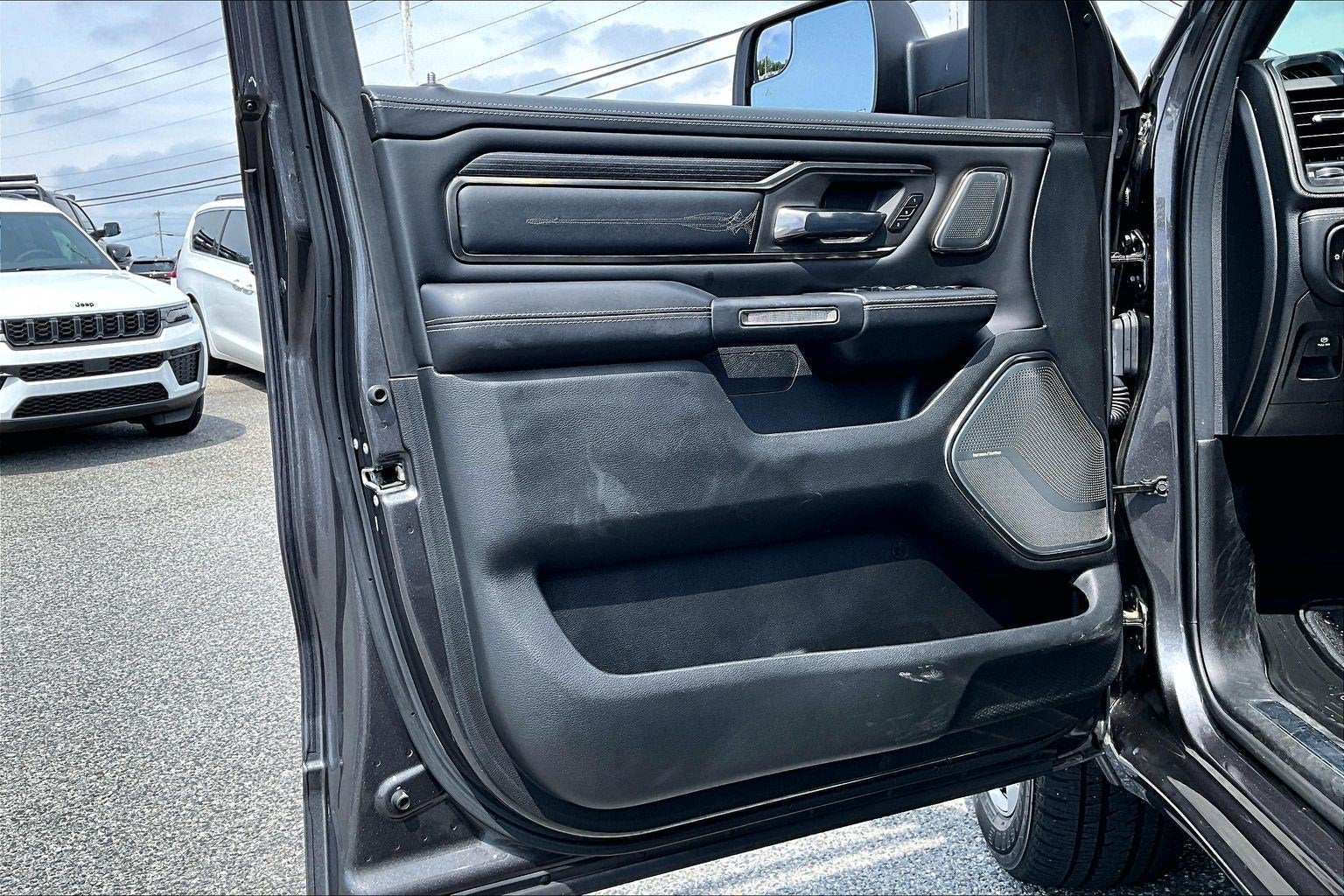 2019 RAM 1500 Limited Crew Cab 4x4 5'7' Box