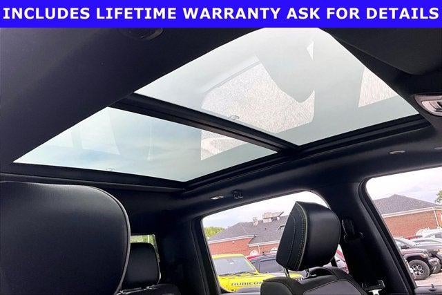 2023 RAM 1500 Laramie Crew Cab 4x4 5'7' Box