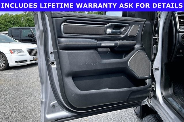 2022 RAM 1500 Laramie Crew Cab 4x4 5'7' Box