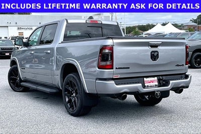 2022 RAM 1500 Laramie Crew Cab 4x4 5'7' Box