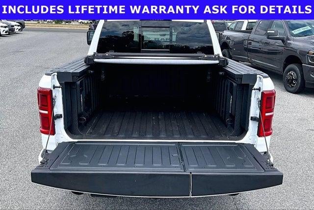 2025 RAM 1500 Tungsten Crew Cab 4x4 5'7' Box