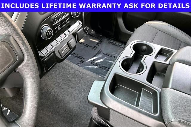 2024 Chevrolet Silverado 1500 4WD Crew Cab Short Bed Custom