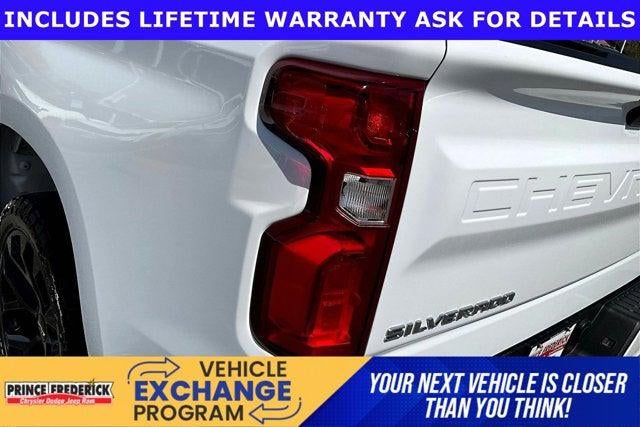 2021 Chevrolet Silverado 1500 4WD Crew Cab Short Bed Custom