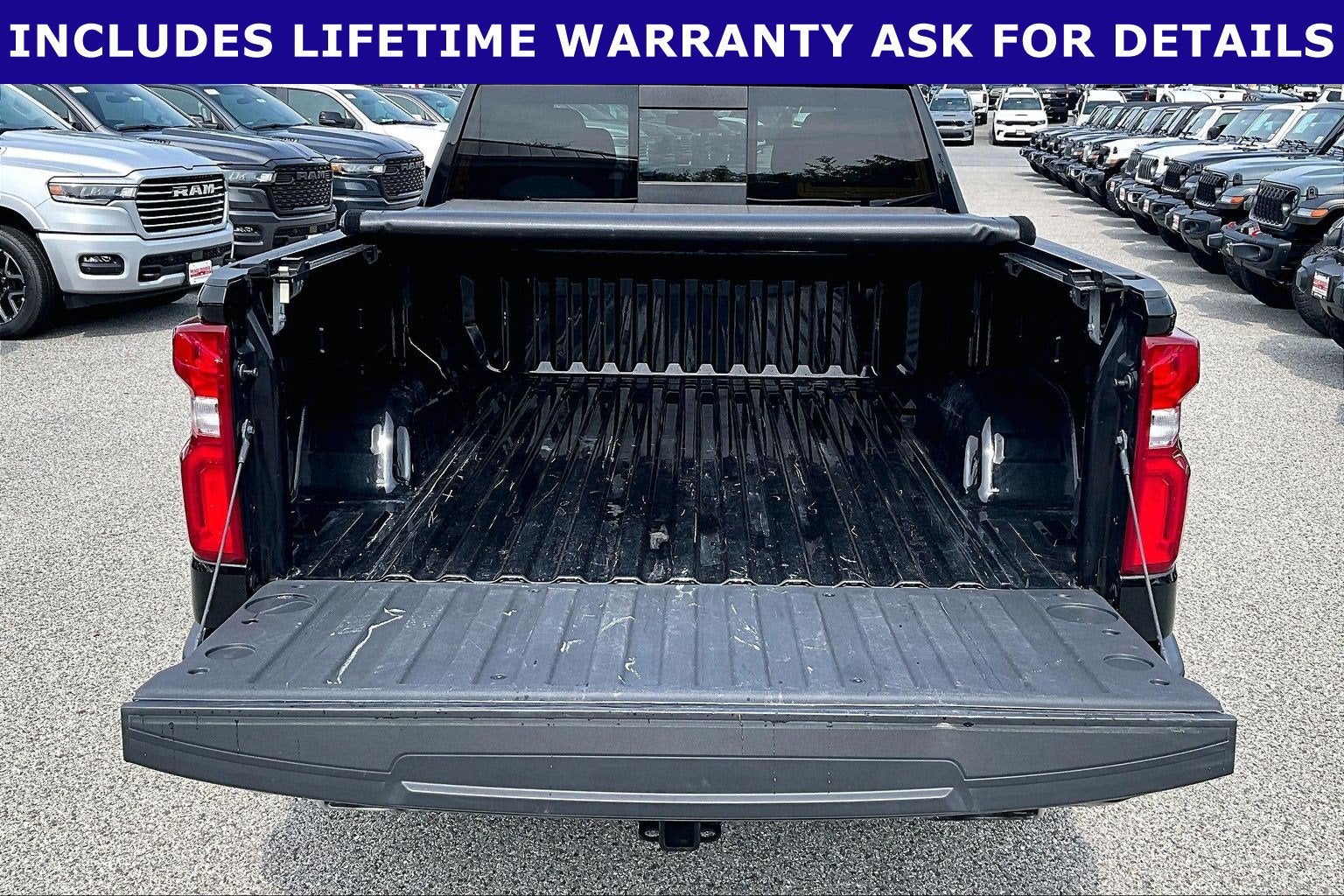 2025 Chevrolet Silverado 1500 4WD Crew Cab Standard Bed RST