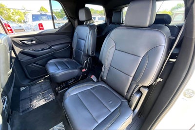 2023 Chevrolet Traverse AWD LT Leather