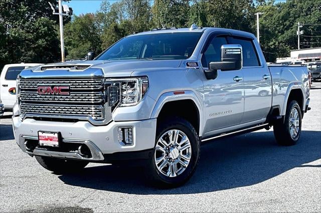 2023 GMC Sierra 2500HD 4WD Crew Cab Standard Bed Denali