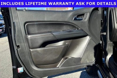 2022 GMC Canyon 4WD Crew Cab Short Box AT4 - Leather
