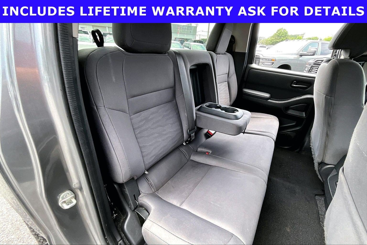 2022 Nissan Frontier Crew Cab S 4x4