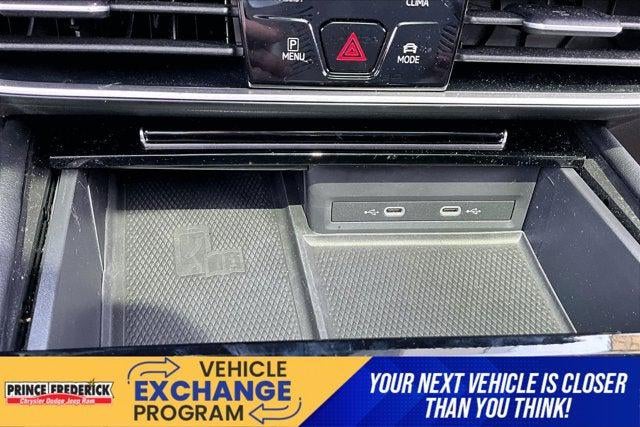 2024 Volkswagen Atlas Cross Sport 2.0T SEL R-Line