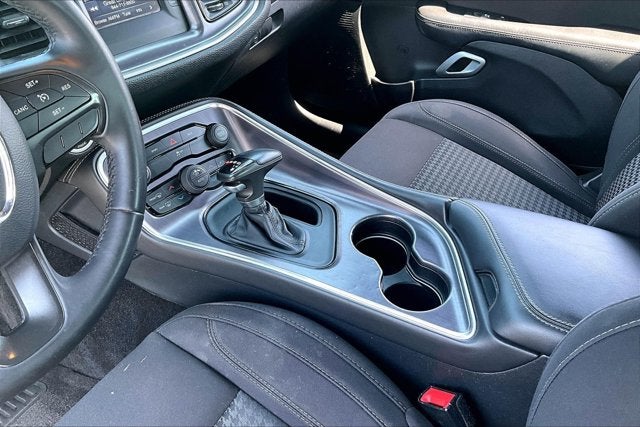 2015 Dodge Challenger SXT