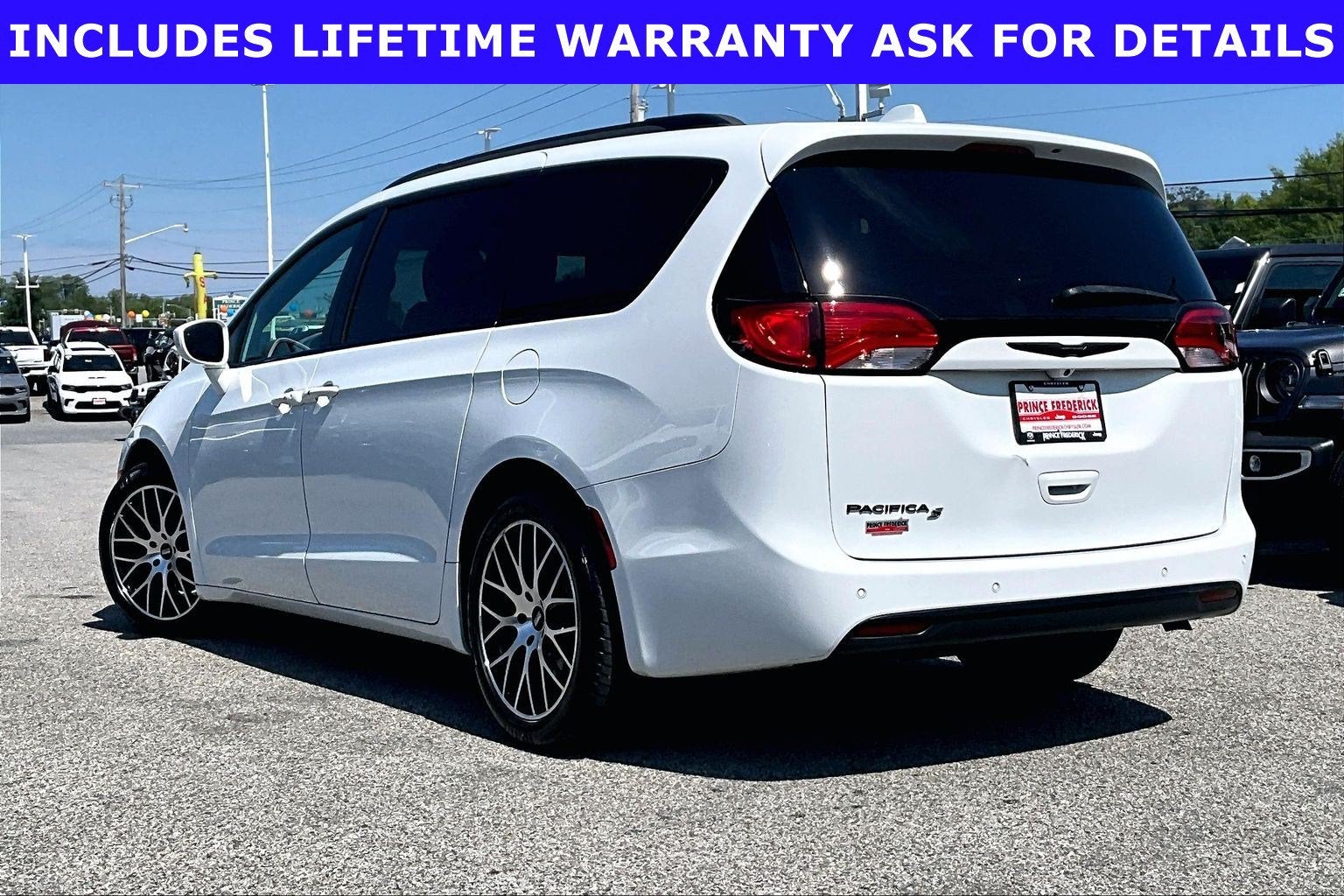 2020 Chrysler Pacifica Touring L