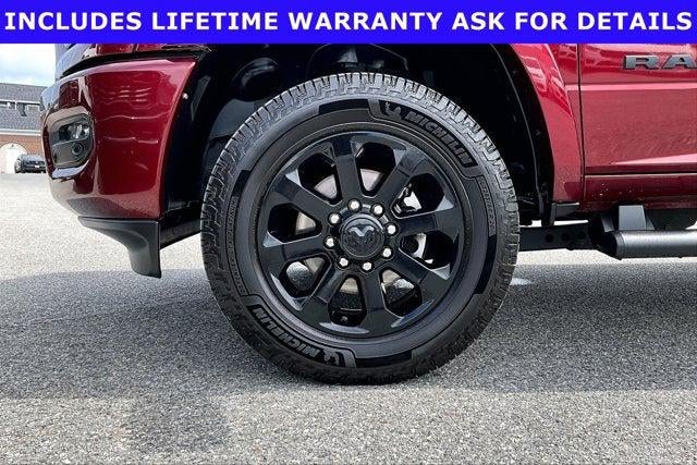 2021 RAM 3500 Laramie Crew Cab 4x4 8' Box