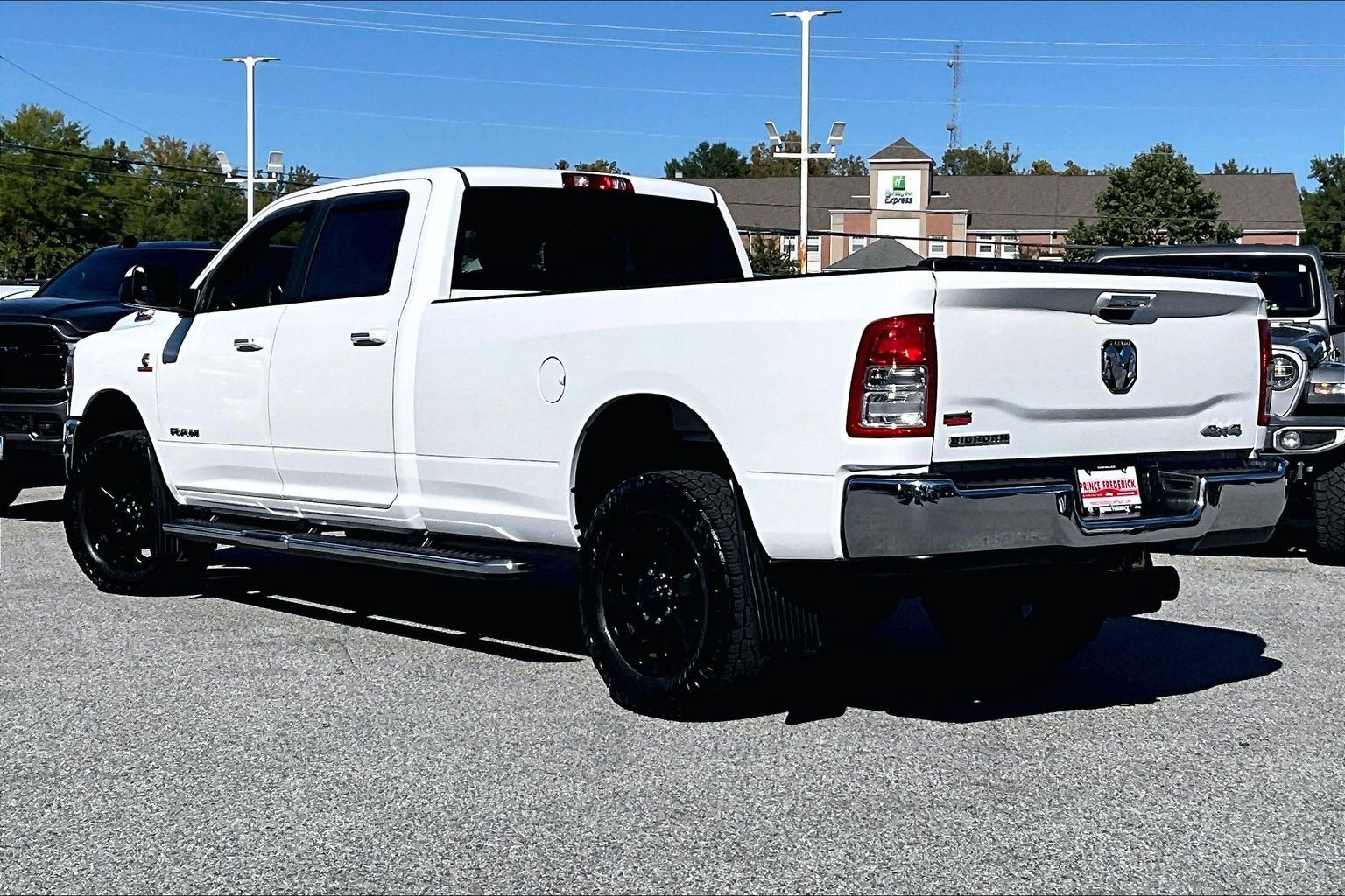 2019 RAM 2500 Big Horn Crew Cab 4x4 8' Box
