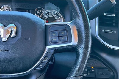 2019 RAM 2500 Big Horn Crew Cab 4x4 8' Box