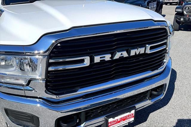 2019 RAM 2500 Big Horn Crew Cab 4x4 8' Box