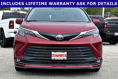 2025 Toyota Sienna XLE
