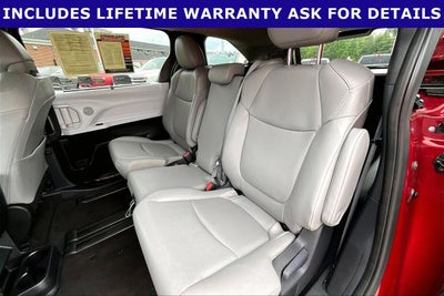2025 Toyota Sienna XLE