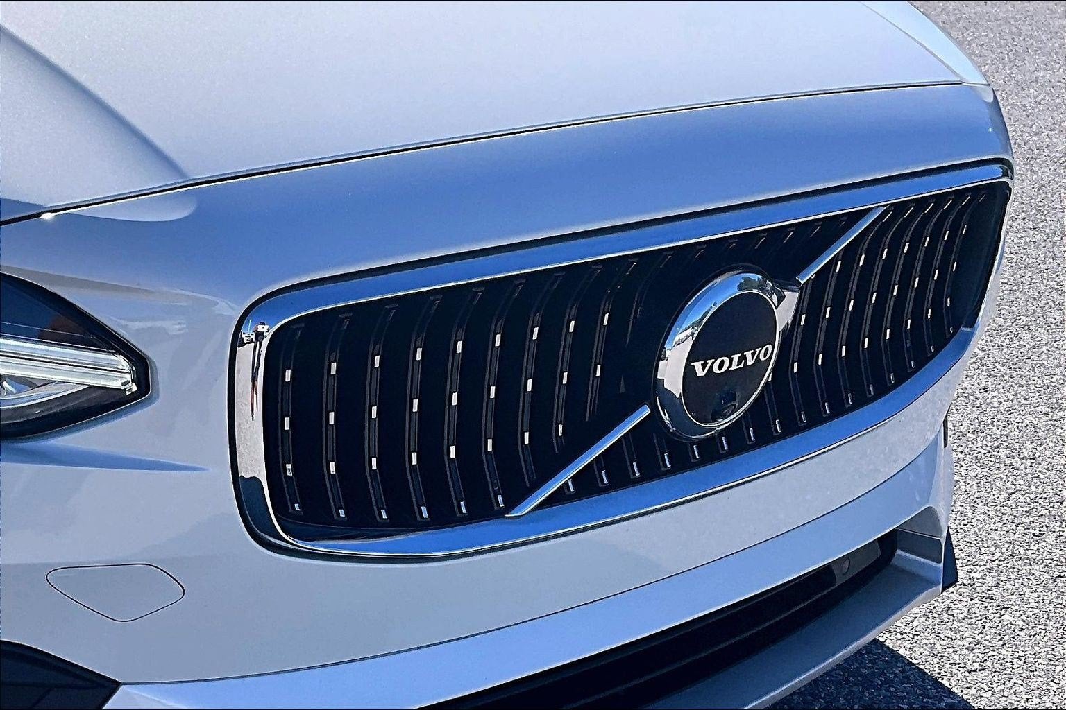 2023 Volvo V90 Cross Country B6 Ultimate
