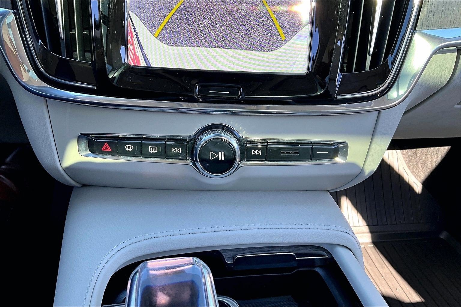 2023 Volvo V90 Cross Country B6 Ultimate