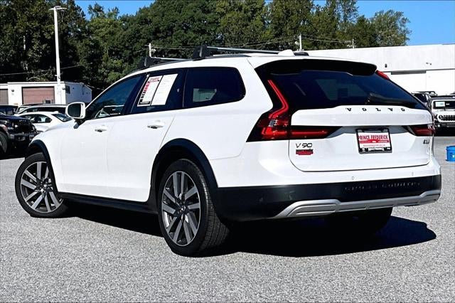 2023 Volvo V90 Cross Country B6 Ultimate