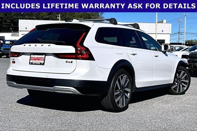 2023 Volvo V90 Cross Country B6 Ultimate