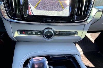 2023 Volvo V90 Cross Country B6 Ultimate